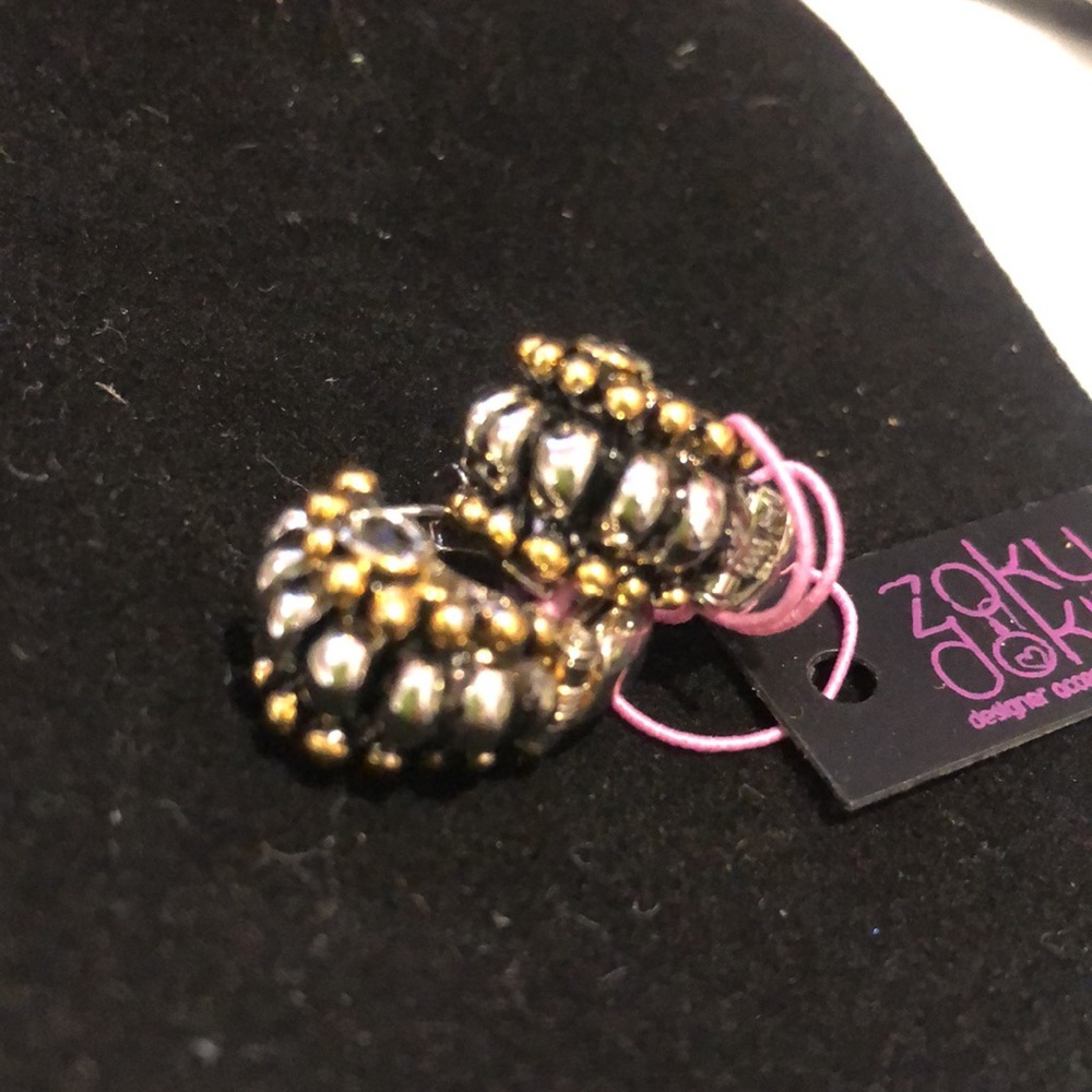 Amazing Ear Hugger Two Tone Earrings-Boutique
